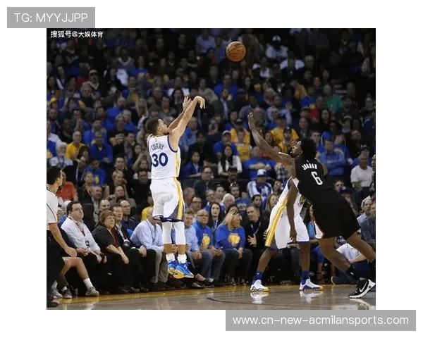 勇士五人得分上双击败太阳 库里28分力保胜利 布克38分无力回天 勇士五人得分上双击败太阳 库里28分力保胜利 布克38分无力回天