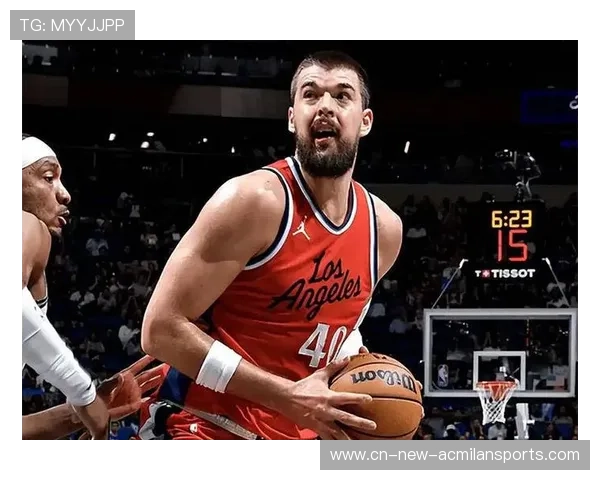 快船内线唯一希望!祖巴茨21+15拼尽全力,仍难逆转败局 快船内线唯一希望!祖巴茨21+15拼尽全力,仍难逆转败局