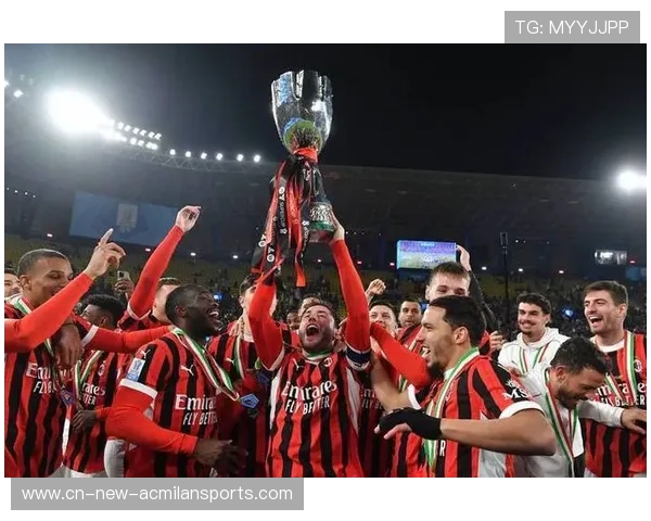 AC米兰青年营：小将练习盯人防守与短传渗透